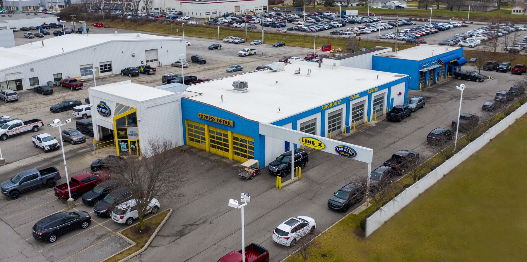 714 Avenue Of Autos, Fort Wayne, IN 46804