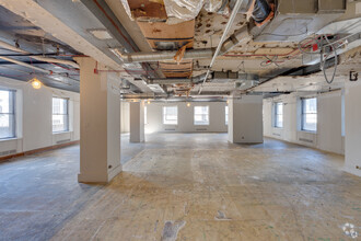 135 S LaSalle St, Chicago, IL for lease Interior Photo- Image 2 of 4