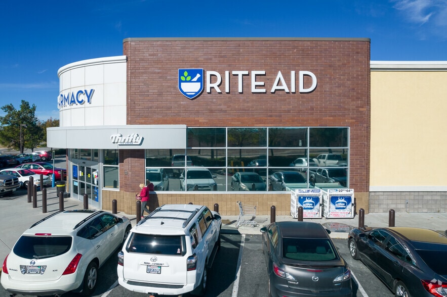 894 Oak Valley Pky, Beaumont, CA for sale - Building Photo - Image 3 of 7