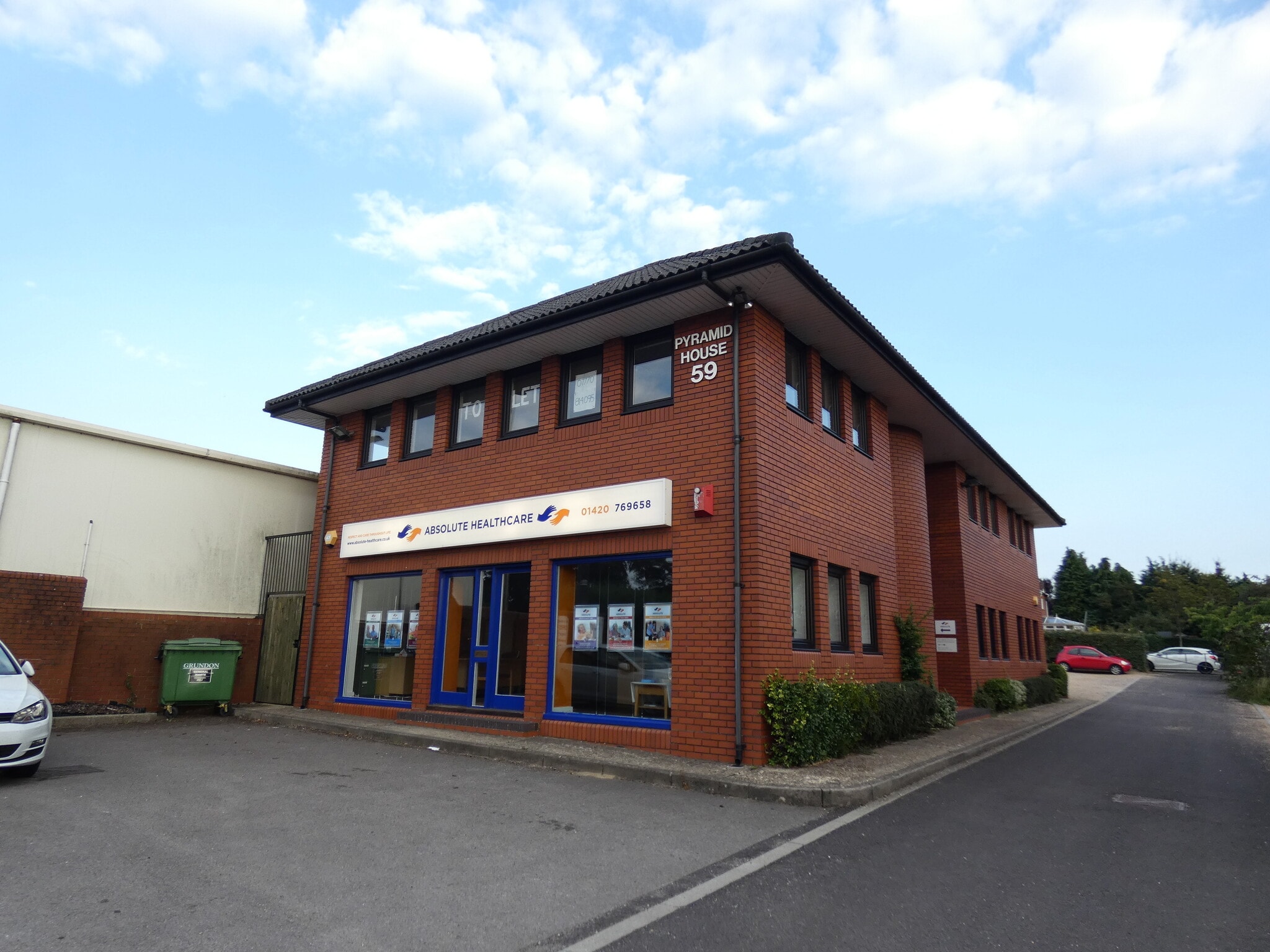 59 Winchester Rd, Four Marks for sale Primary Photo- Image 1 of 1