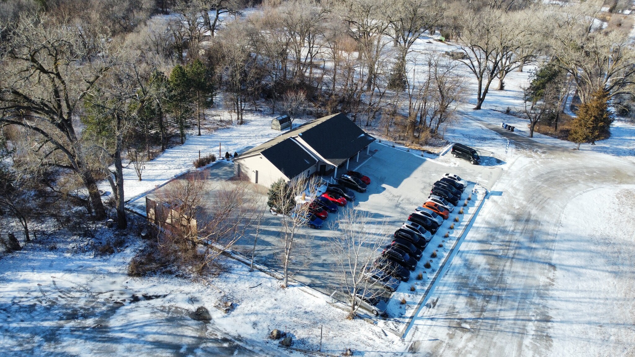 27909 W Center Rd, Waterloo, NE for sale Building Photo- Image 1 of 1
