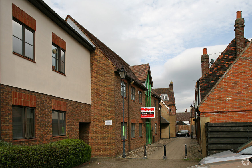 Primett Rd, Stevenage for lease - Primary Photo - Image 1 of 3