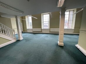 Rose Ter, Perth for lease Interior Photo- Image 2 of 4
