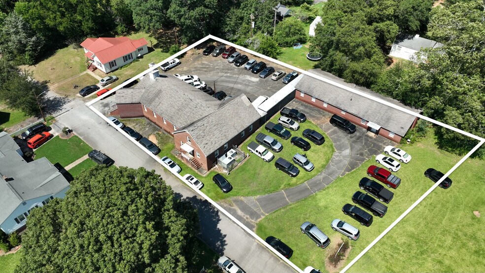 415 Church St, Pendleton, SC 29670 Specialty for Sale