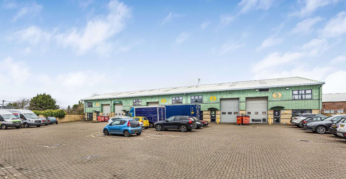 Theobald St, Borehamwood, WD6 4RJ - Industrial for Sale | LoopNet