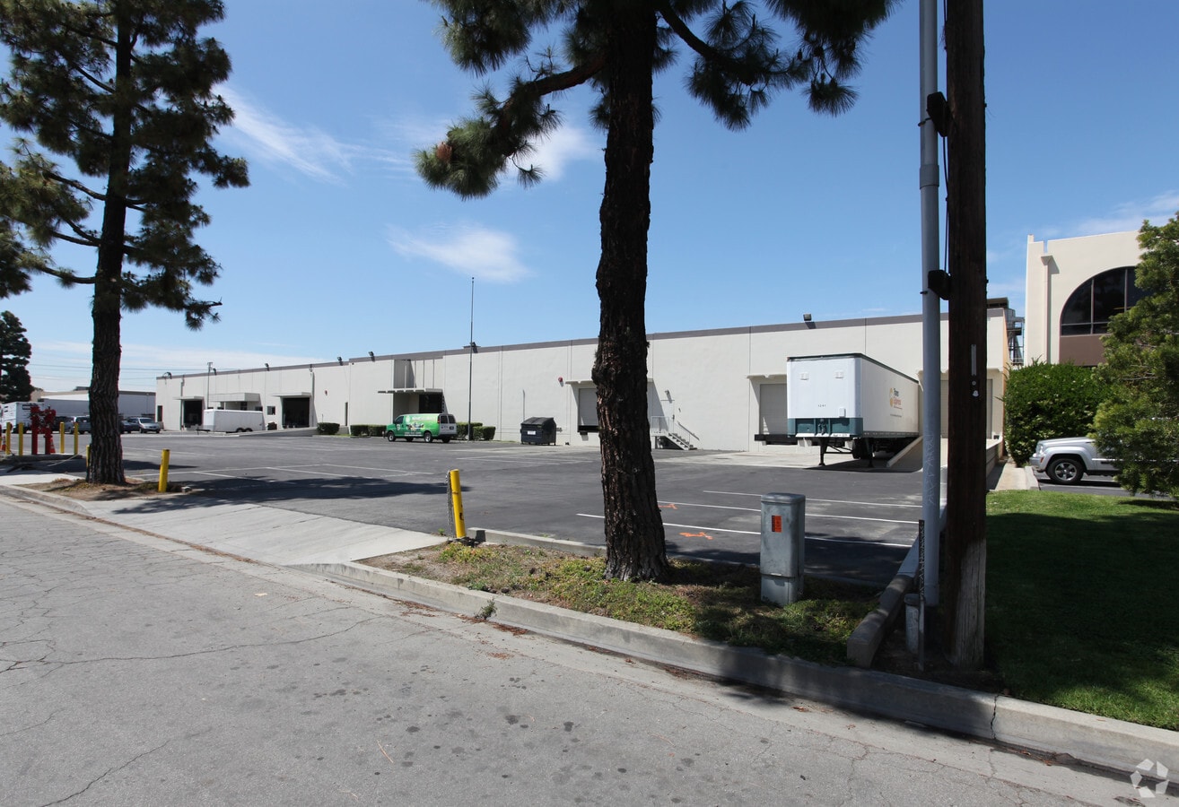 1552515607 Heron Ave, La Mirada, CA 90638