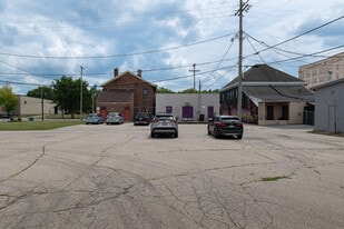 1117 E 3rd St, Dayton OH - Storefront Property