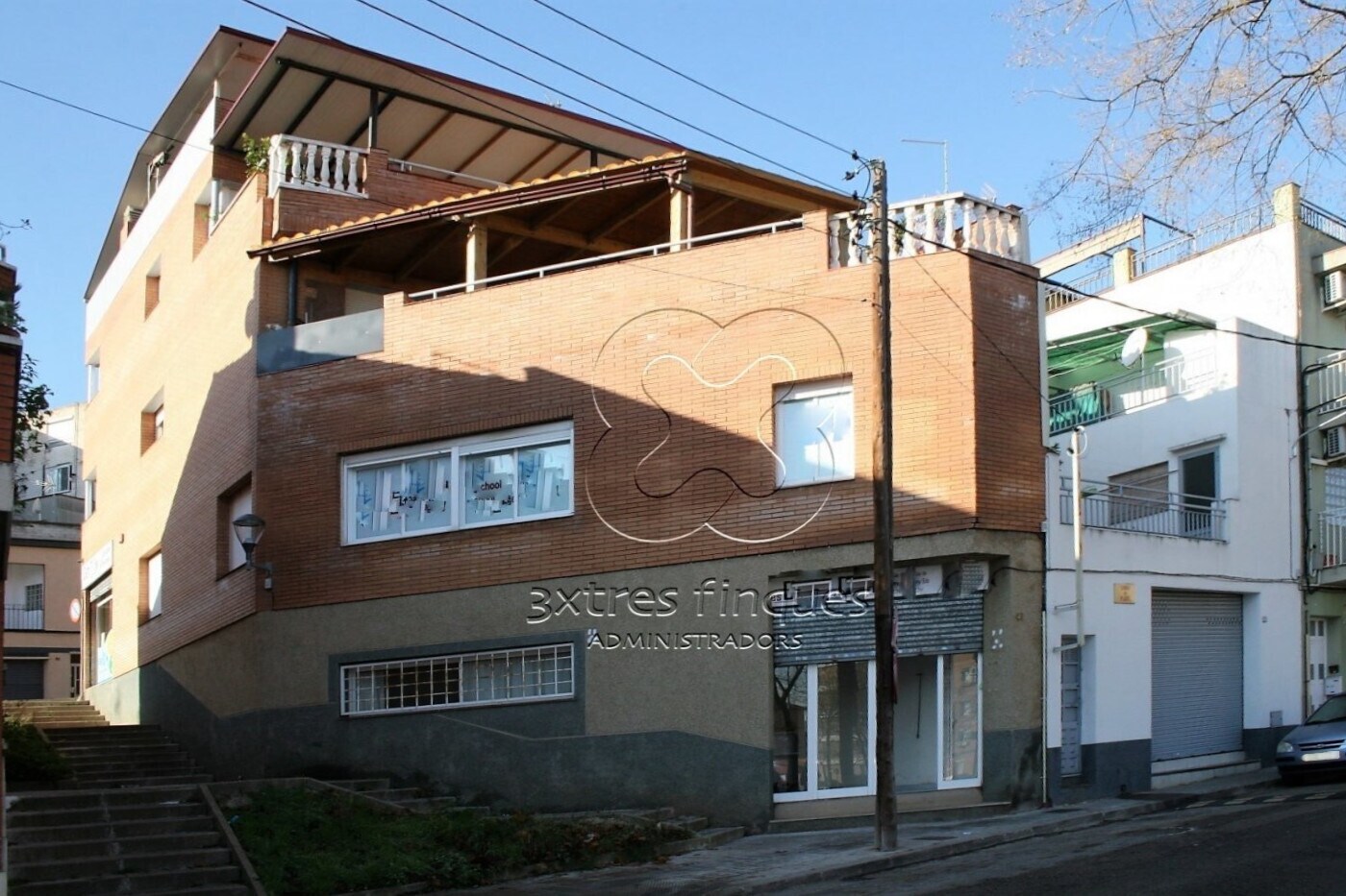 in Sabadell, Barcelona for sale Primary Photo- Image 1 of 1