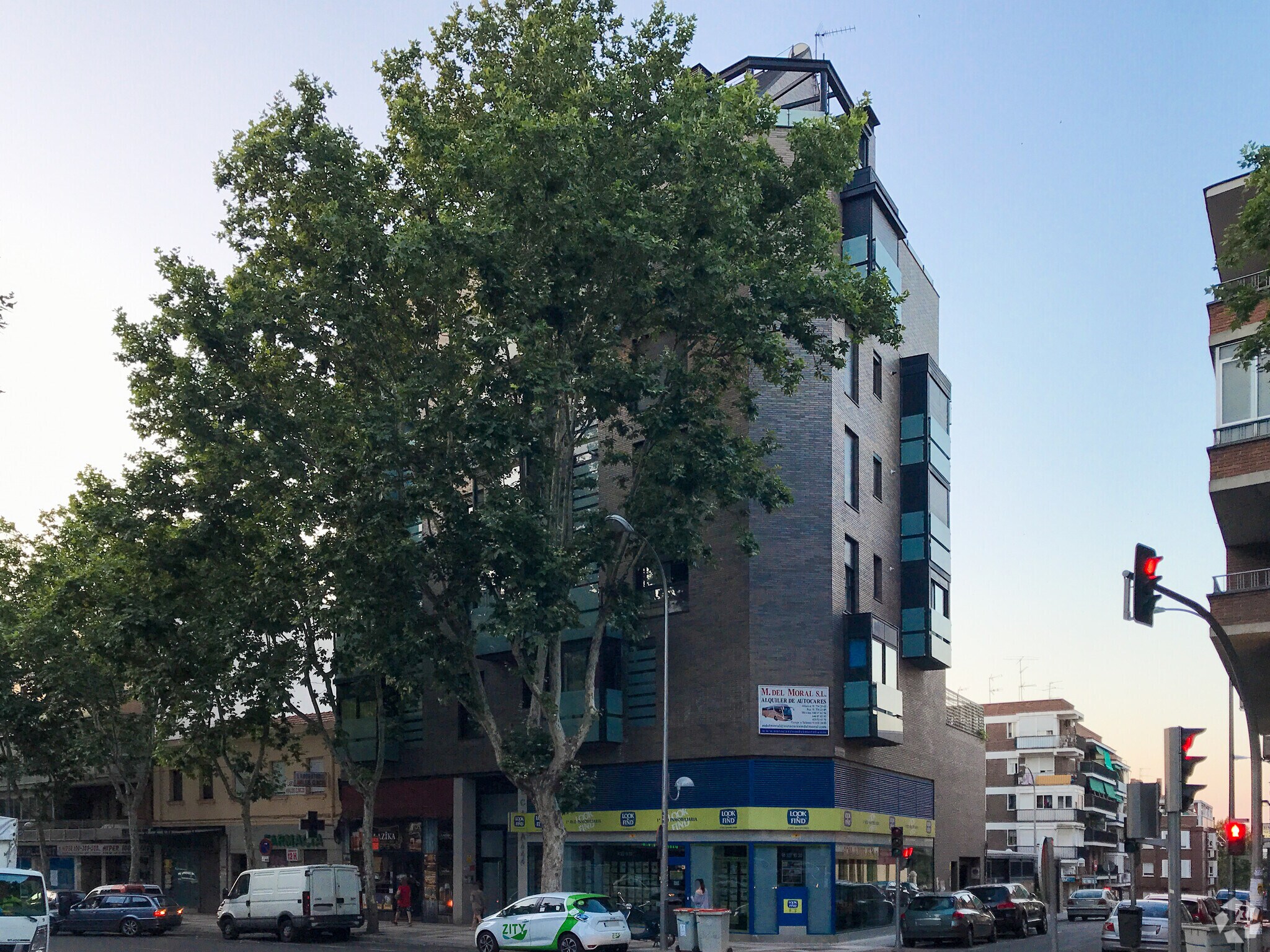 Calle Alcalá, 444, Madrid, Madrid for sale Primary Photo- Image 1 of 1