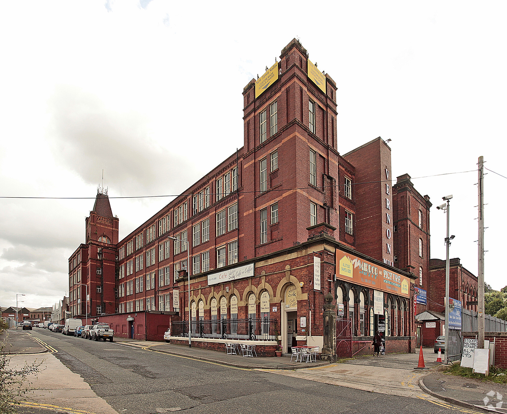 Mersey St, Stockport for lease Primary Photo- Image 1 of 8