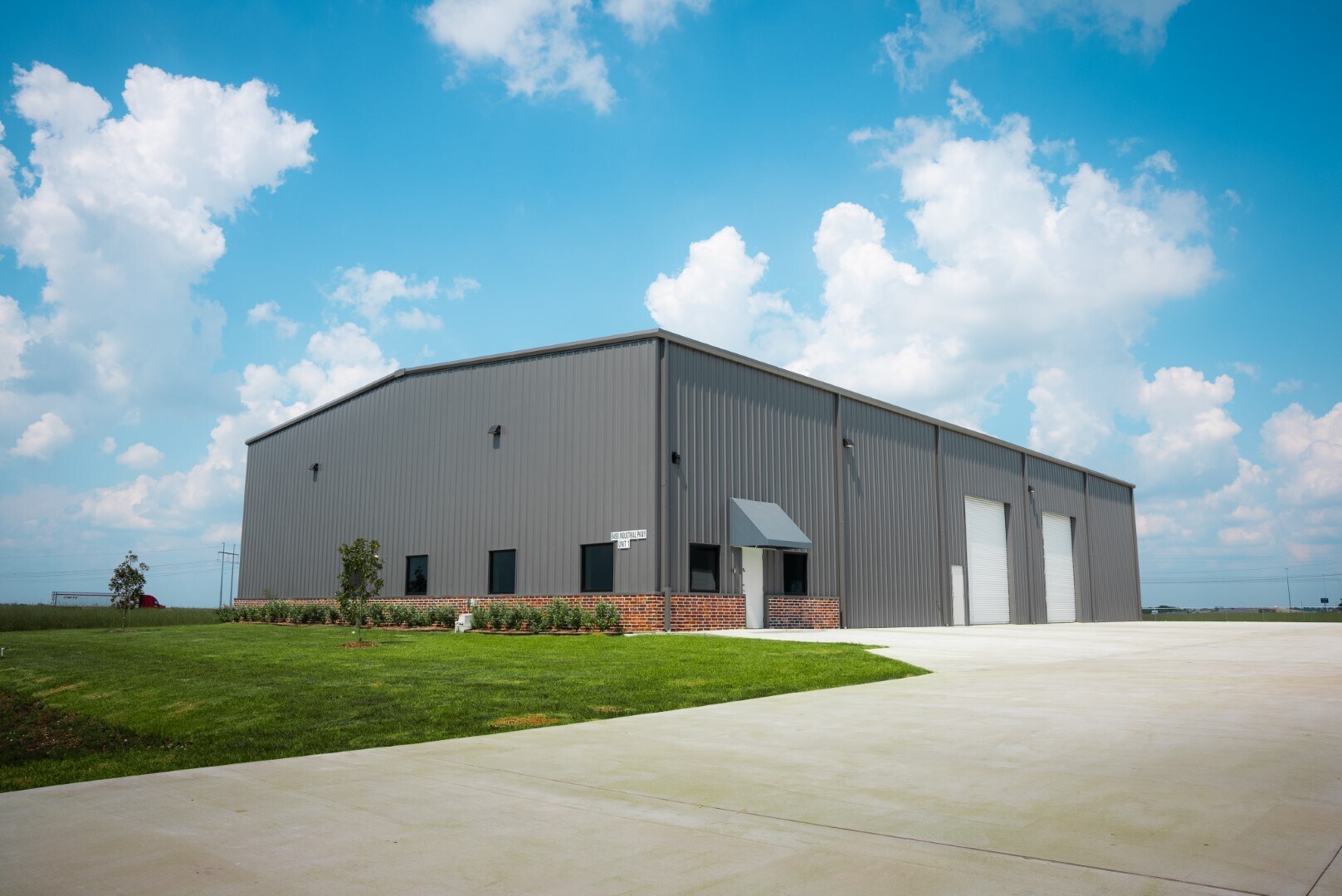 8490 Industrial Pky, Beaumont, TX for lease Building Photo- Image 1 of 18