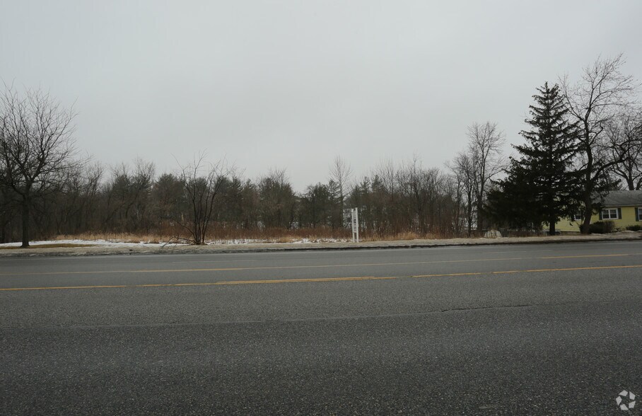 1214 Loudon Rd, Cohoes, NY for sale - Primary Photo - Image 1 of 1