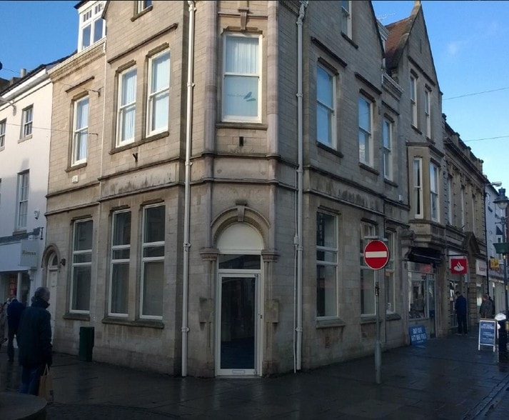 2 High St, Melton Mowbray for lease - Building Photo - Image 2 of 2