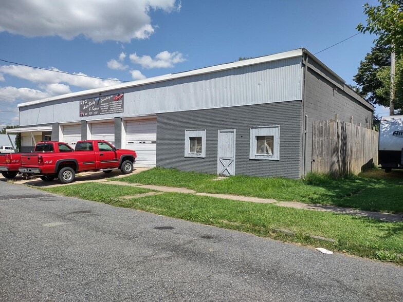 319 N Adams St, Havre De Grace, MD for sale - Building Photo - Image 1 of 20