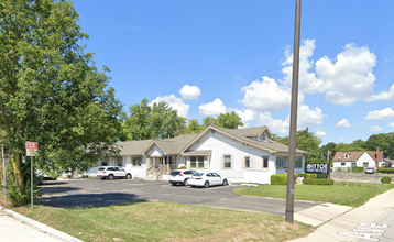 6426 N College Ave, Indianapolis, IN for lease Building Photo- Image 2 of 3