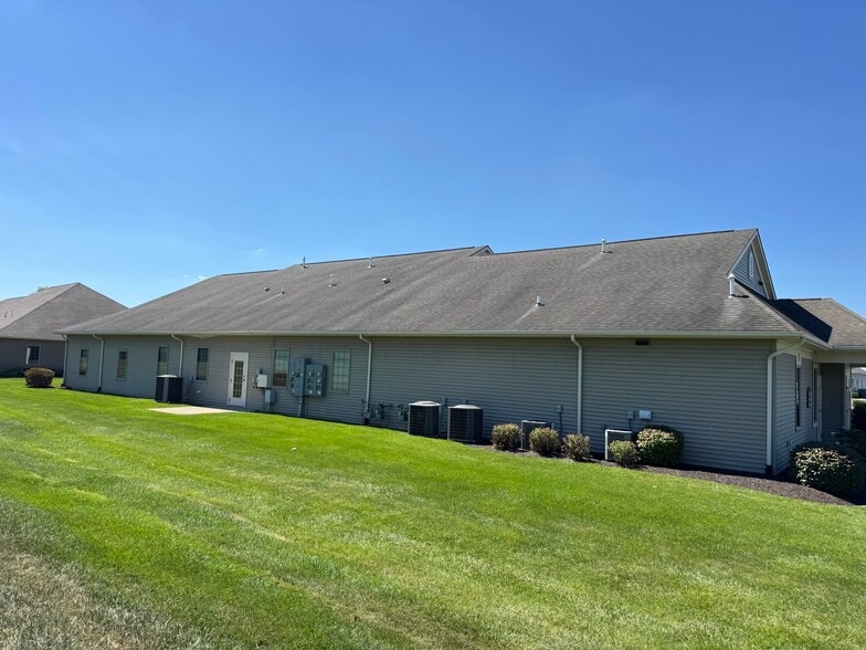 12820 Coldwater Rd, Fort Wayne, IN for sale - Building Photo - Image 3 of 16