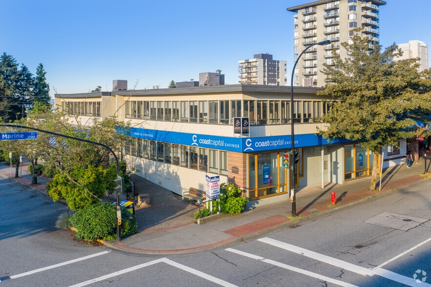 285 17th St, West Vancouver, BC for sale - Primary Photo - Image 1 of 1