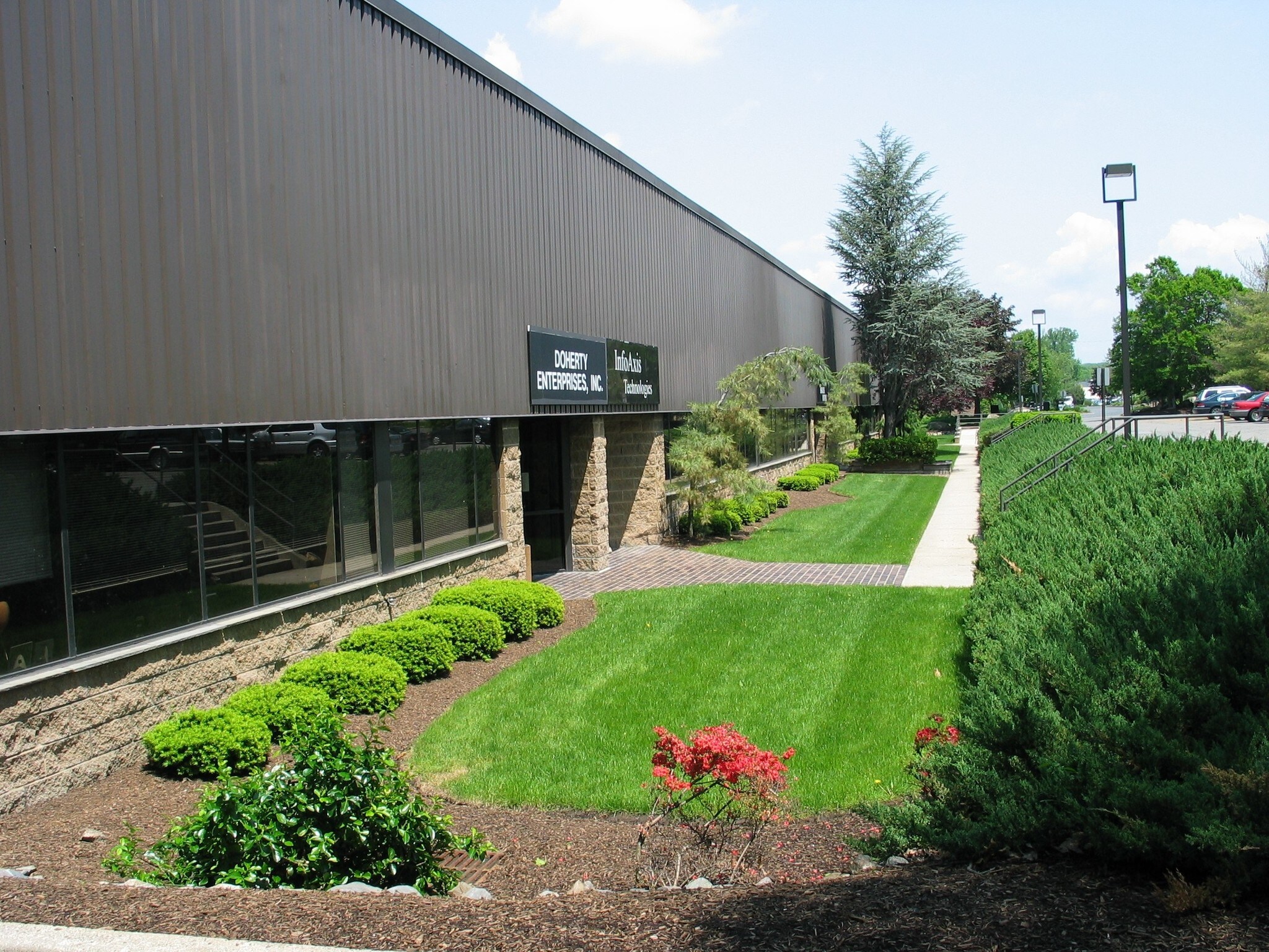 7 Pearl Ct, Allendale, NJ for sale Primary Photo- Image 1 of 1