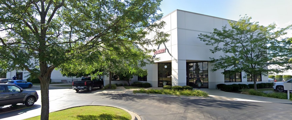 1201-1207 Adams Dr, Mchenry, IL for sale - Building Photo - Image 1 of 1