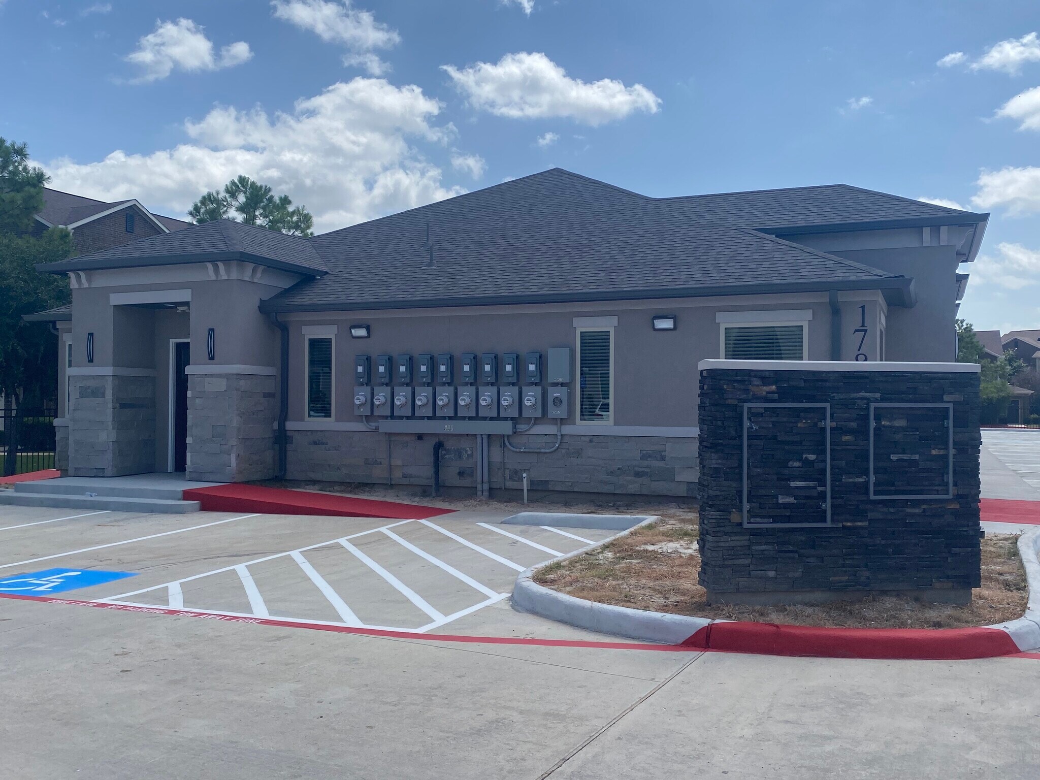 17828 Mound Rd, Cypress, TX 77433 Building 17828