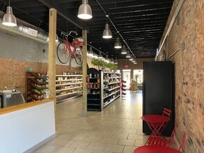 109 W Emma Ave, Springdale, AR for lease Interior Photo- Image 2 of 4