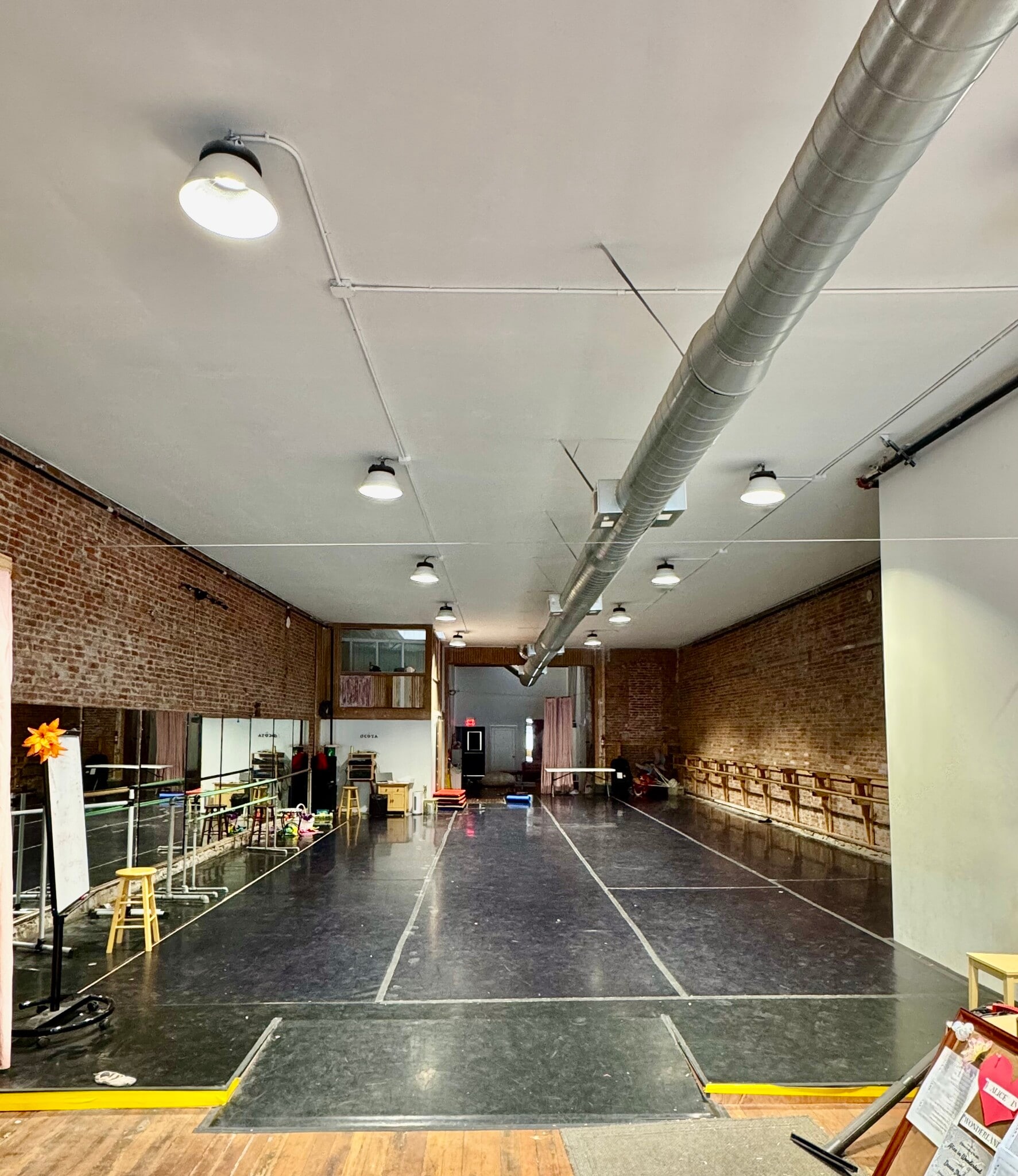 226-228 Petaluma Blvd N, Petaluma, CA for lease Interior Photo- Image 1 of 5