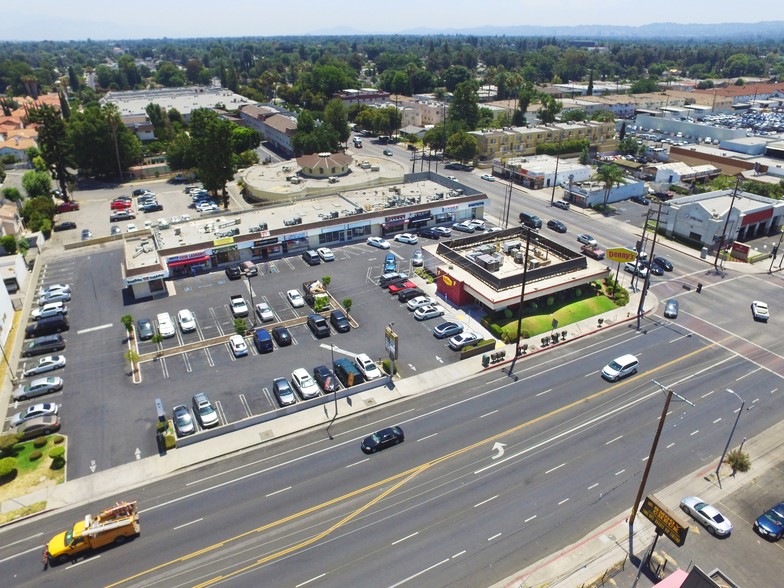 7600-7628 Reseda Blvd, Reseda, CA for sale - Building Photo - Image 1 of 1