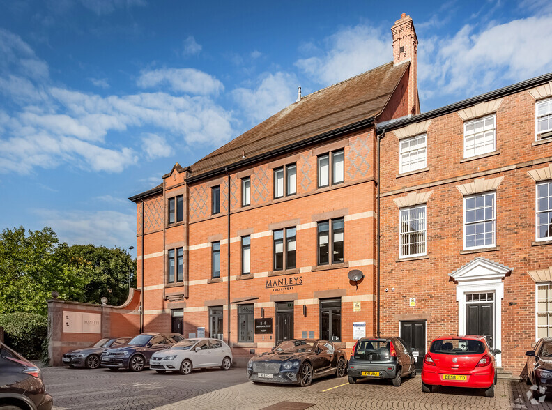 Foregate St, Chester for lease - Primary Photo - Image 1 of 3