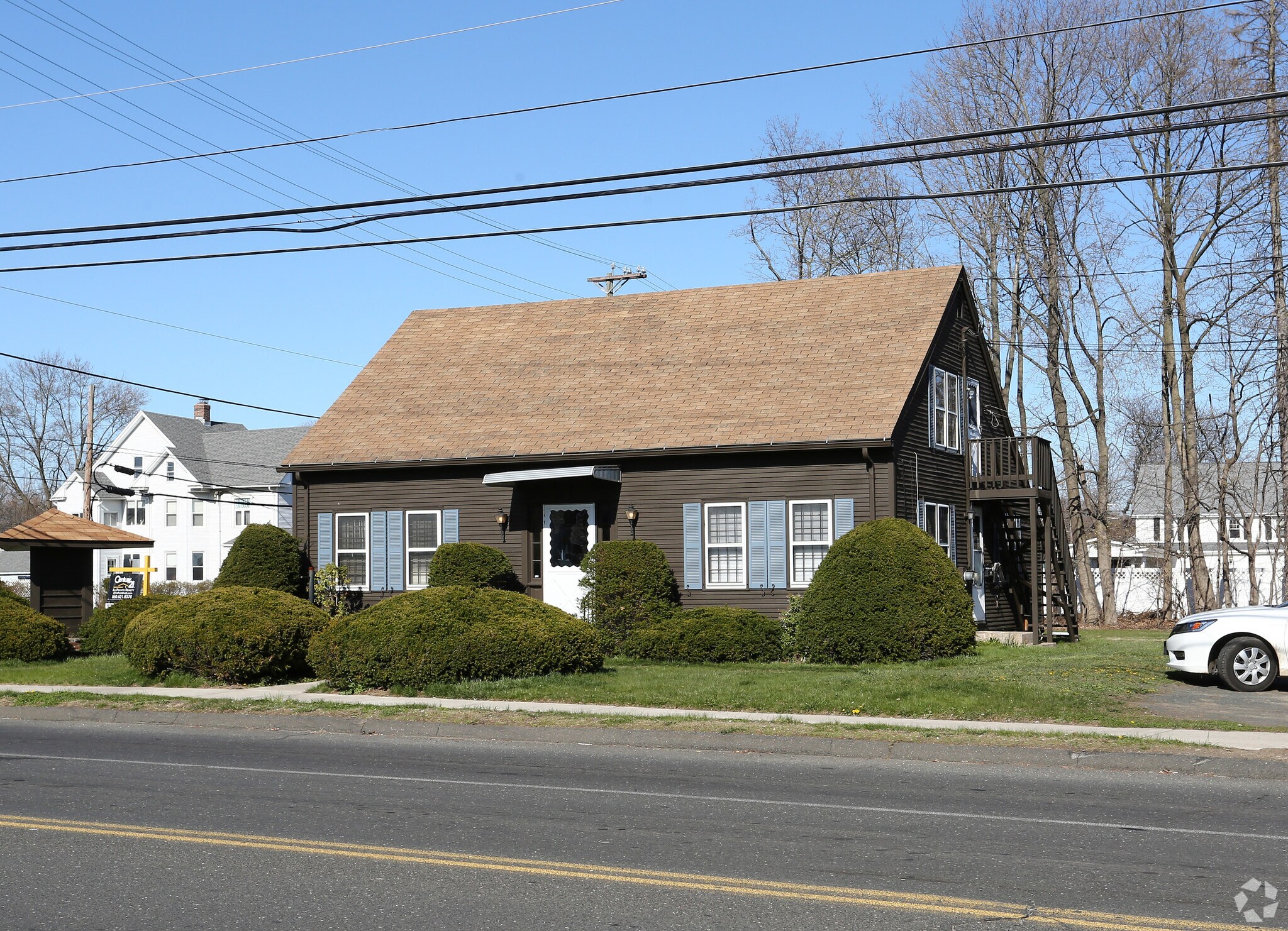 80 Whiting St, Plainville, CT for sale Primary Photo- Image 1 of 1