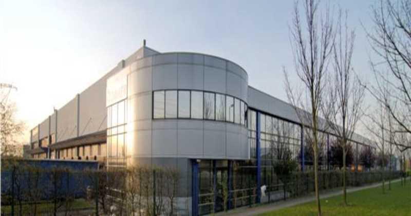 Office in Tremblay-en-France for lease Building Photo- Image 1 of 2