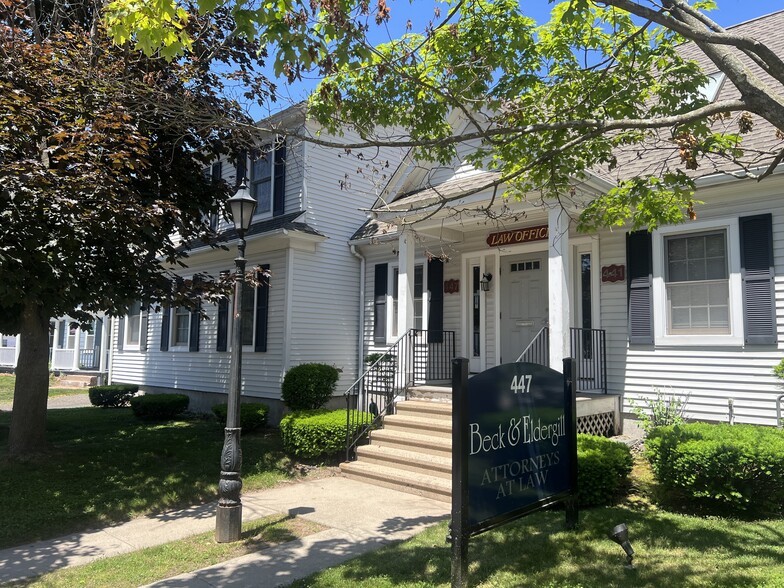 441-447 Center St, Manchester, CT for sale - Building Photo - Image 1 of 13