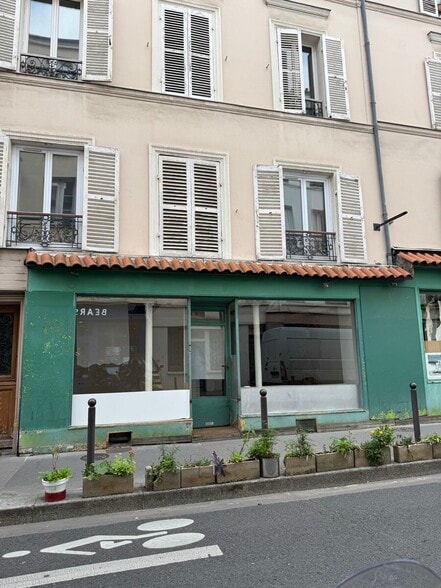 Retail in Paris for lease - Building Photo - Image 1 of 5