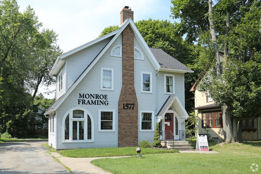 1577 Monroe Ave, Rochester, NY for sale - Primary Photo - Image 1 of 1