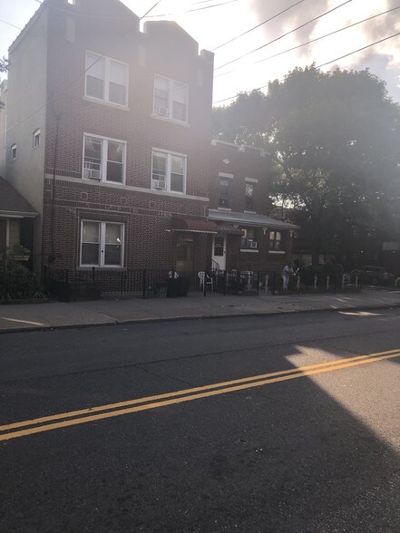 4204 Ditmars Blvd, Astoria, NY for sale - Building Photo - Image 1 of 1