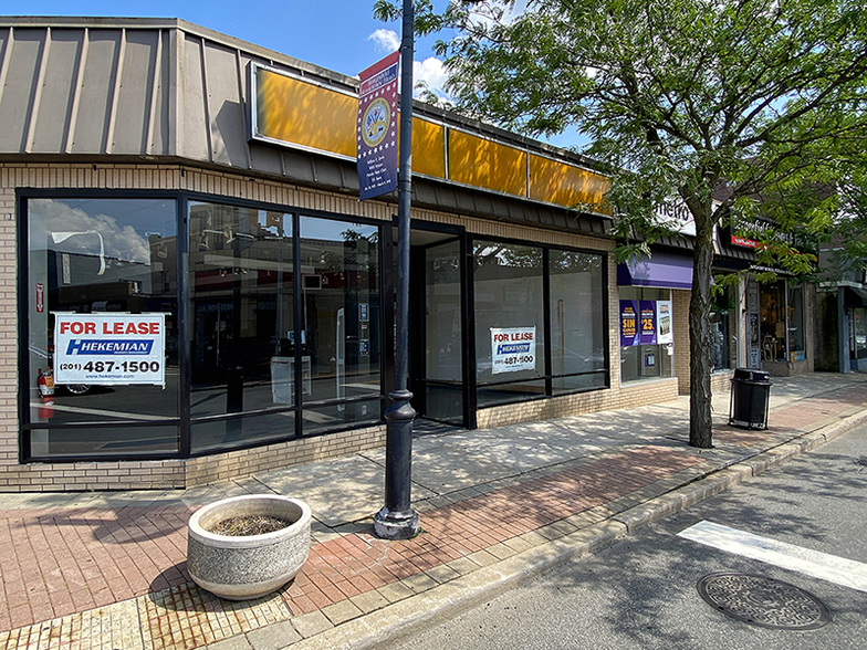 1-5 S Washington Ave, Bergenfield, NJ for lease - Building Photo - Image 3 of 6