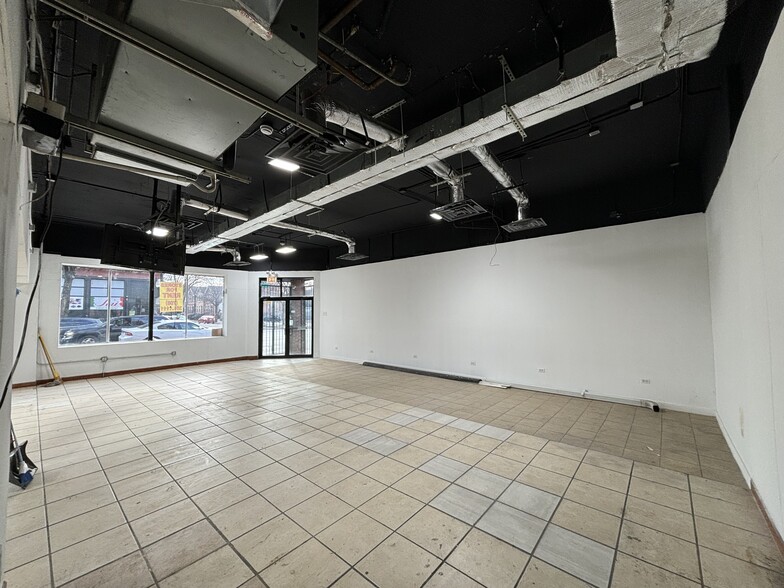 3457 S Prairie Ave, Chicago, IL for lease - Building Photo - Image 2 of 26