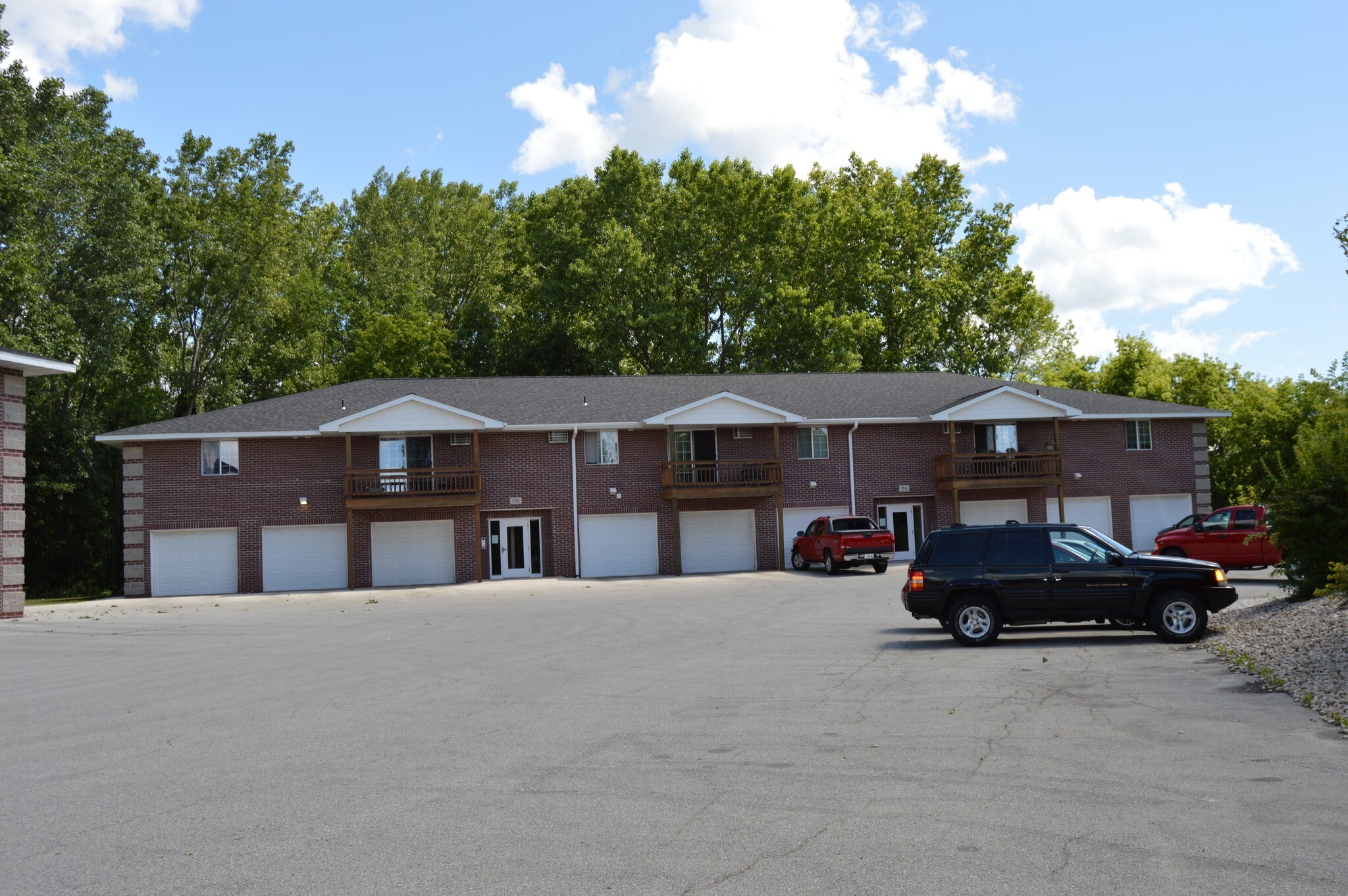 1516-1518 Redstone Trl, Green Bay, WI for sale Primary Photo- Image 1 of 1