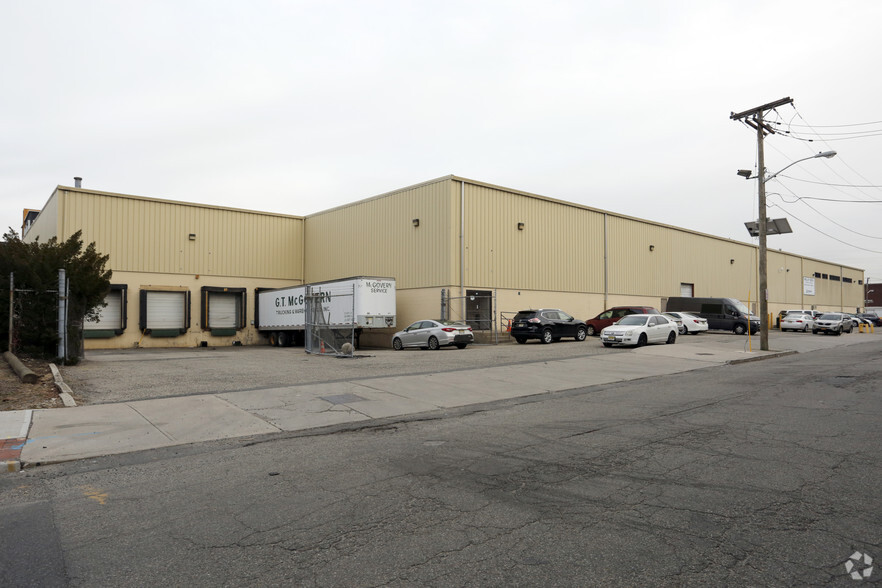 900 S 2nd St, Harrison, NJ for lease - Building Photo - Image 2 of 8