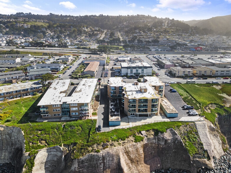 380 Esplanade Ave, Pacifica, CA for sale - Building Photo - Image 3 of 23