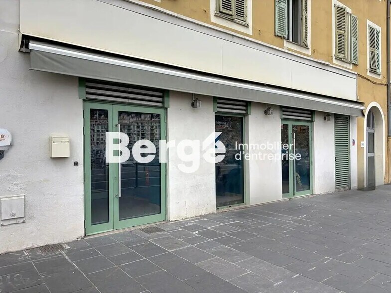 Retail in Nice for lease - Building Photo - Image 1 of 20