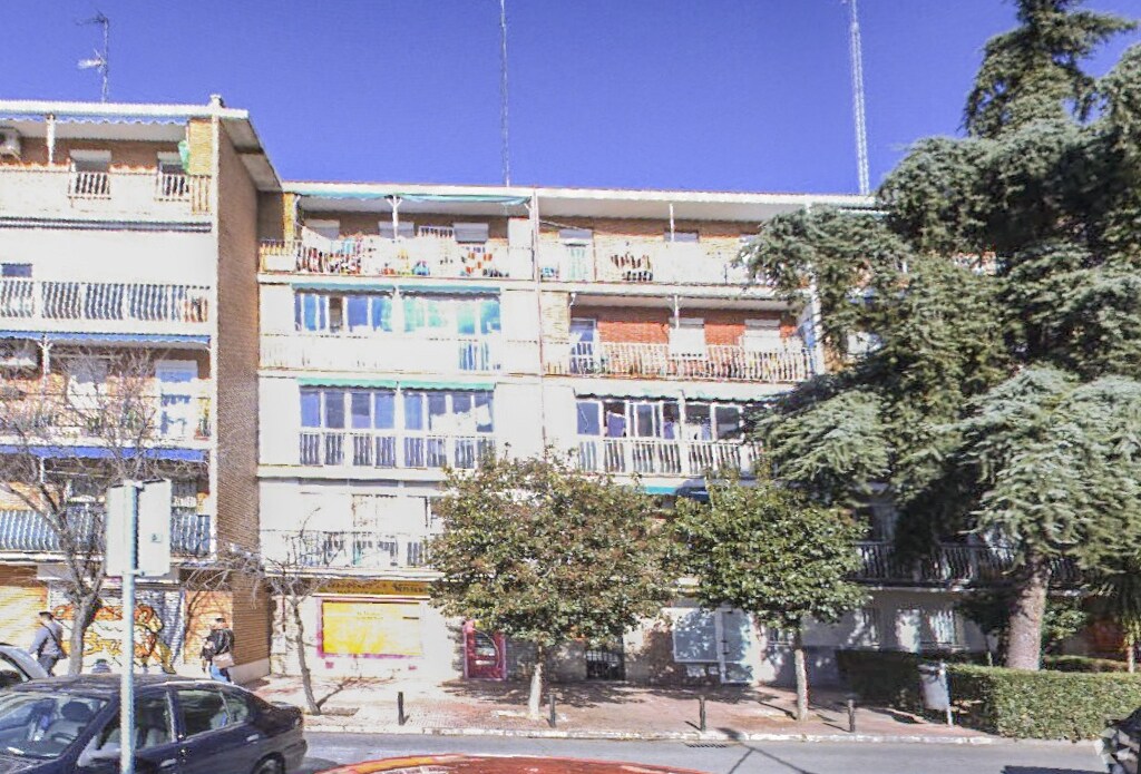Multifamily in Alcalá de Henares, Madrid for sale Primary Photo- Image 1 of 1