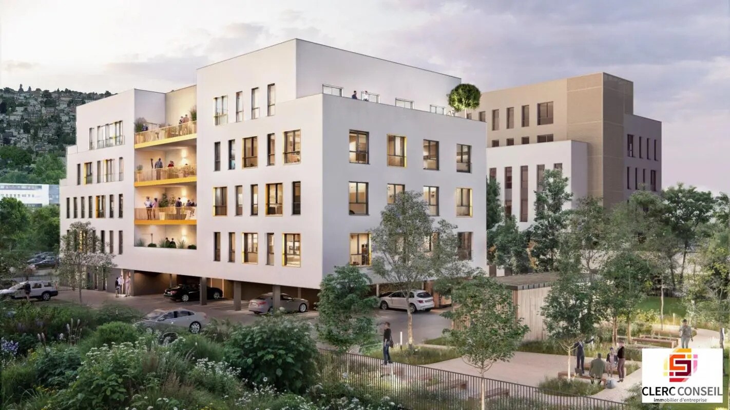 Office in Rouen for sale Building Photo- Image 1 of 2