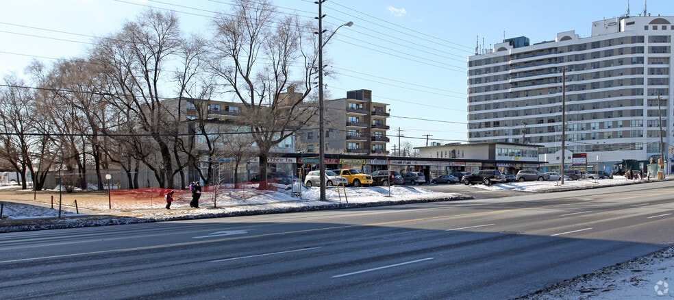 2157-2183 Lawrence Ave E, Toronto, ON for lease - Building Photo - Image 2 of 8