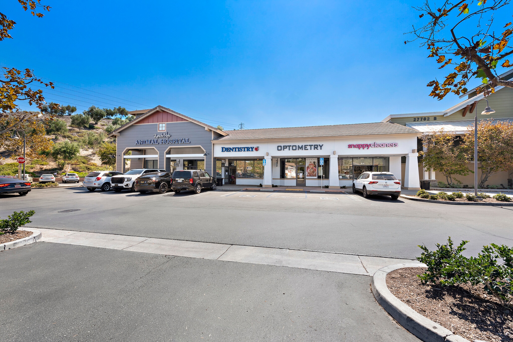 27702 Crown Valley Pkwy, Ladera Ranch, CA 92694 Bridgepark Plaza