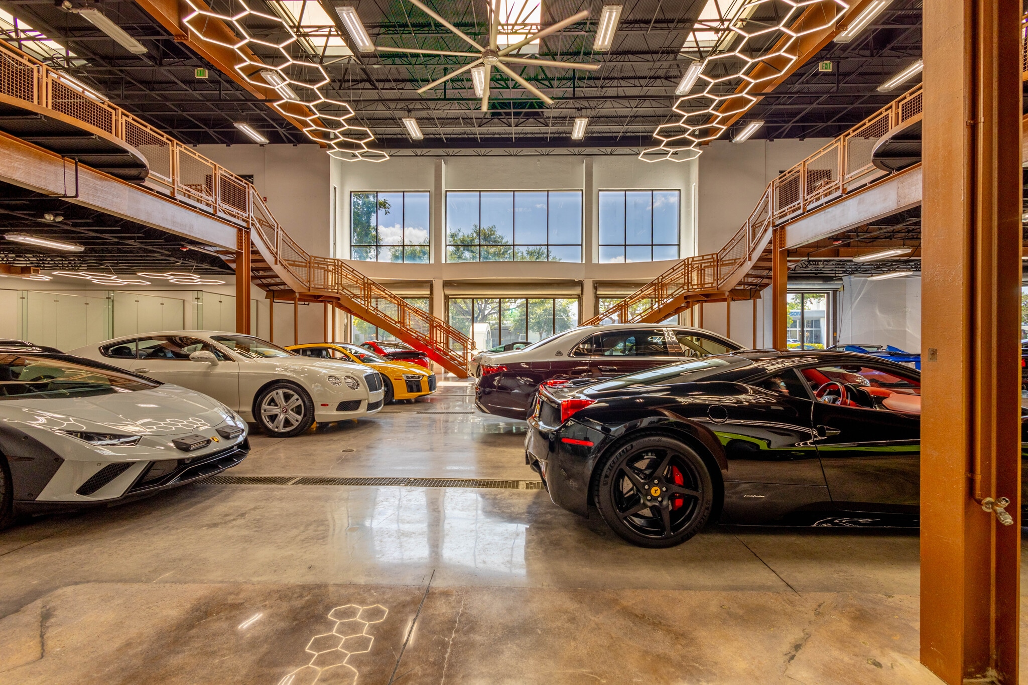 2871 N Federal Hwy, Fort Lauderdale, FL for lease Interior Photo- Image 1 of 3