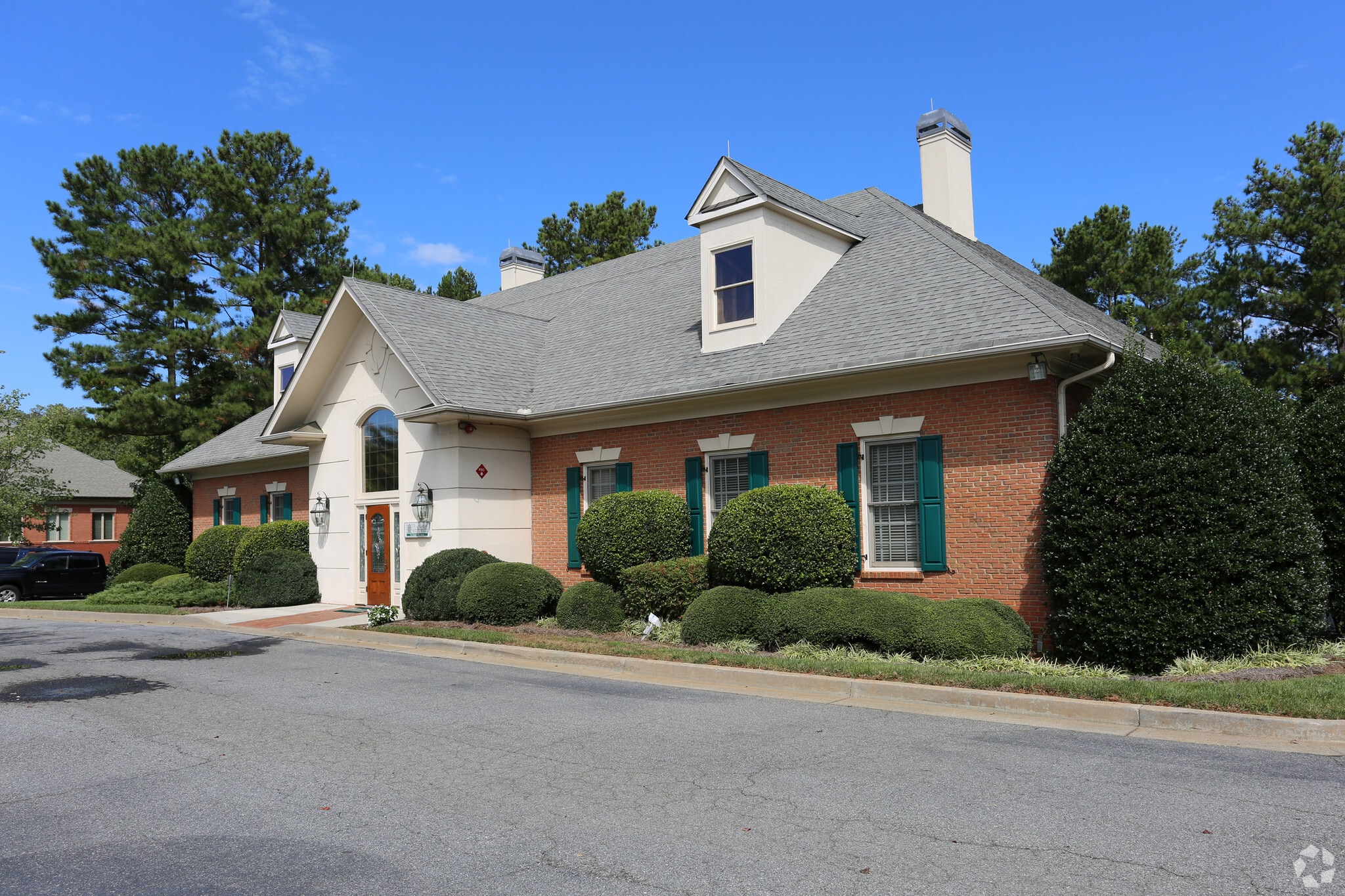 7380 McGinnis Ferry Rd, Suwanee, GA for sale Primary Photo- Image 1 of 5