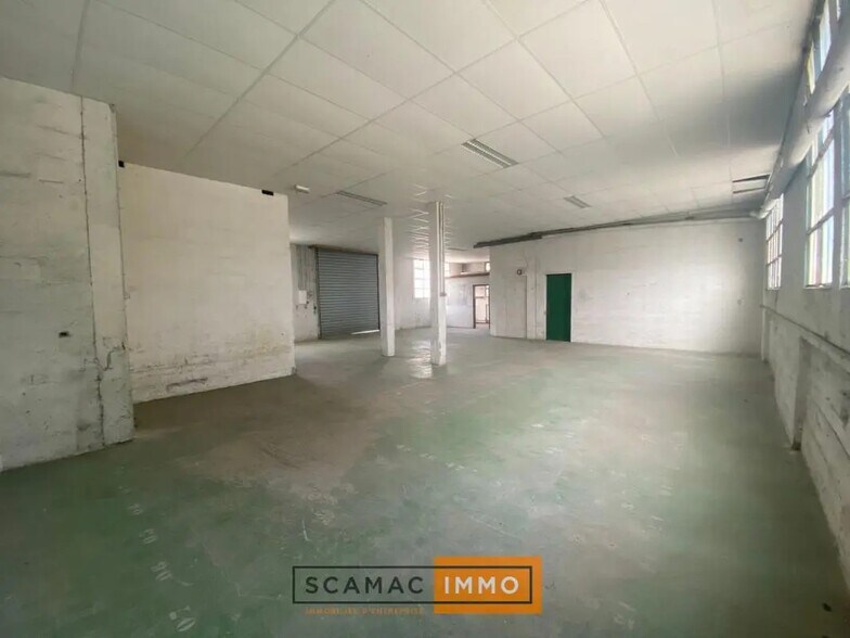Industrial in Gardanne for lease - Interior Photo - Image 2 of 3