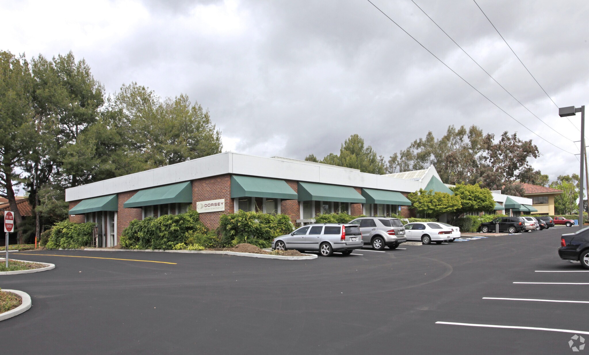 1717 Embarcadero Rd, Palo Alto, CA for lease Primary Photo- Image 1 of 9