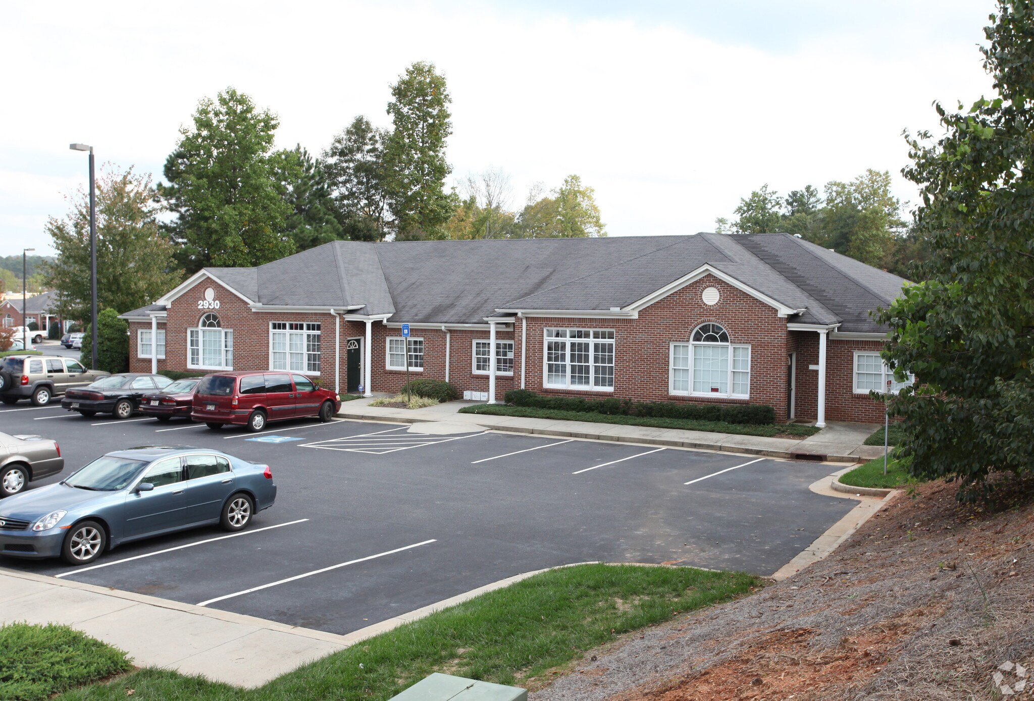 2930 Horizon Park Dr, Suwanee, GA for sale Primary Photo- Image 1 of 1