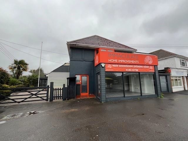 171 New Rd, West Parley for lease Building Photo- Image 1 of 8